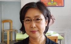 작가 사진